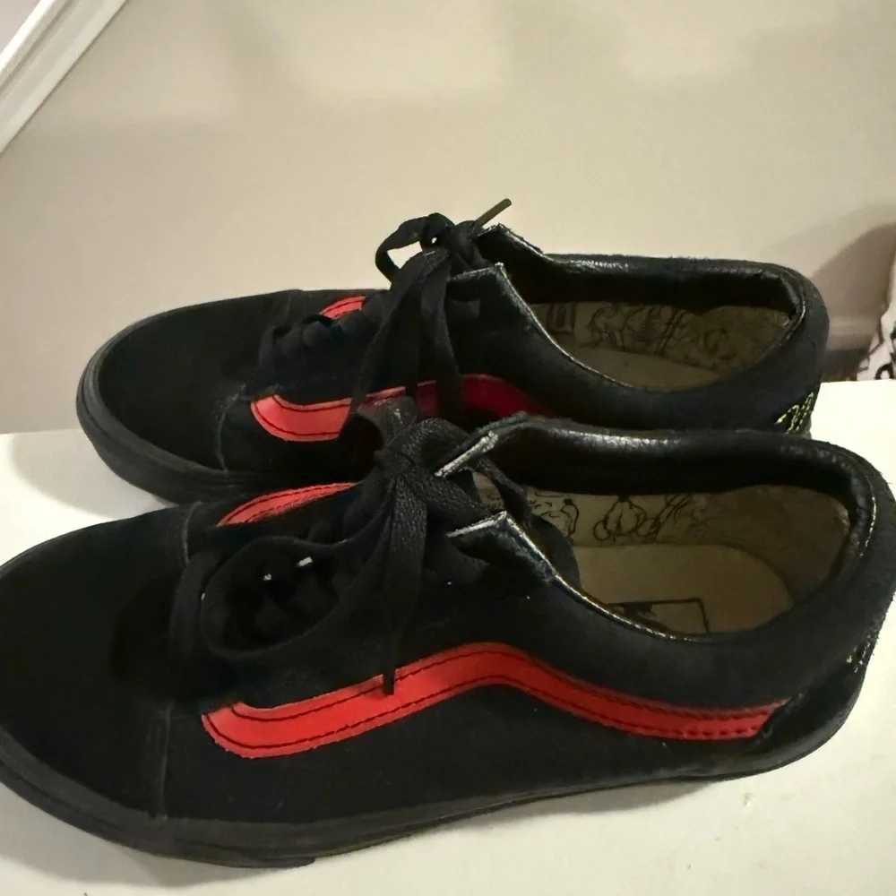 Rare Vans Old Skool Disney Mickey Mouse Club Black Big Kids 4.5